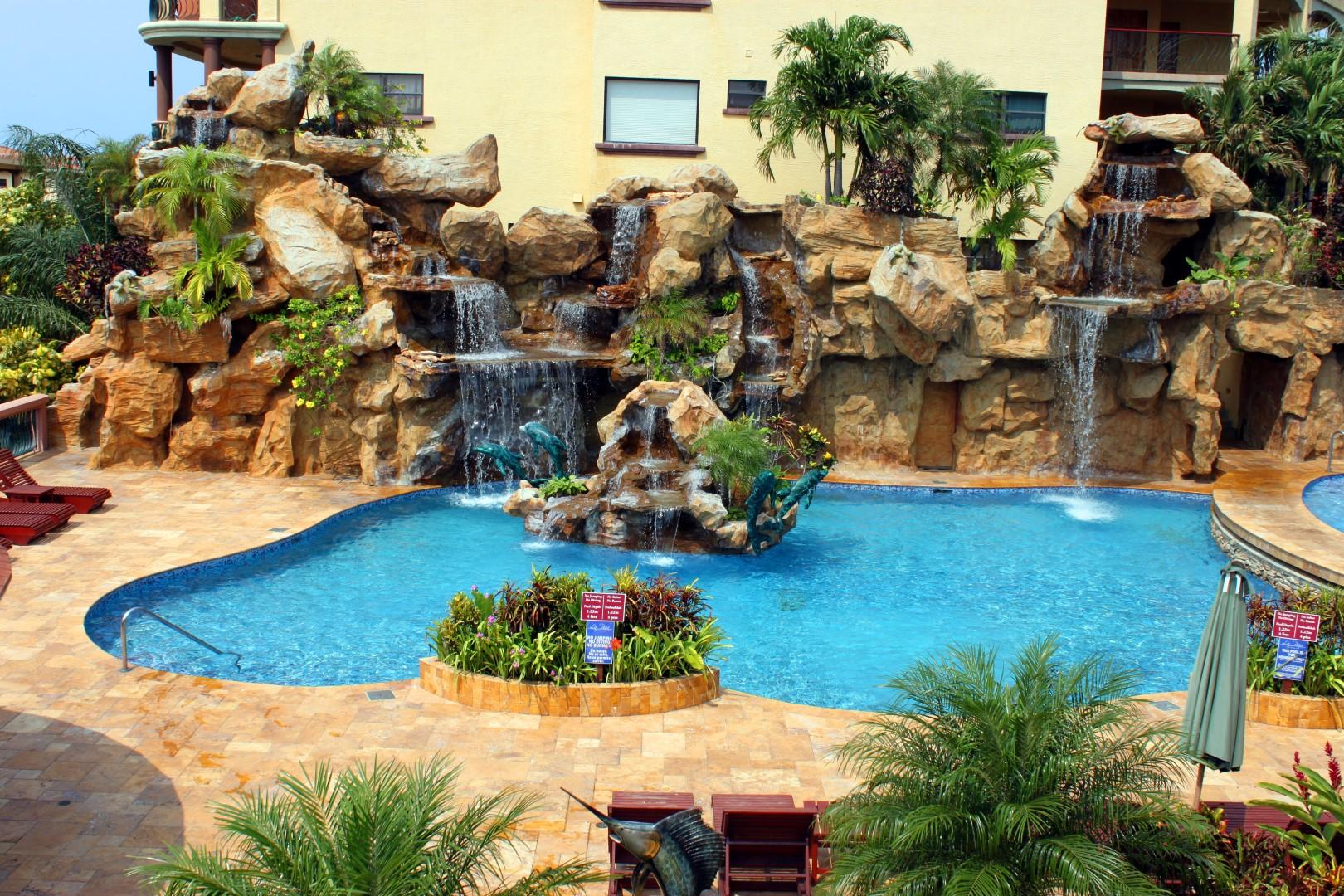 Clarion Suites Roatan At Pineapple Villas French Harbour Екстериор снимка